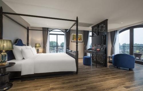 Suite, balcony