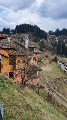 Вила Родопи - Dospat