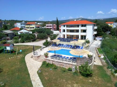 A szálláshely kívülről, Apartments CVITA HOLIDAY - Villa NATALI in Rogoznica