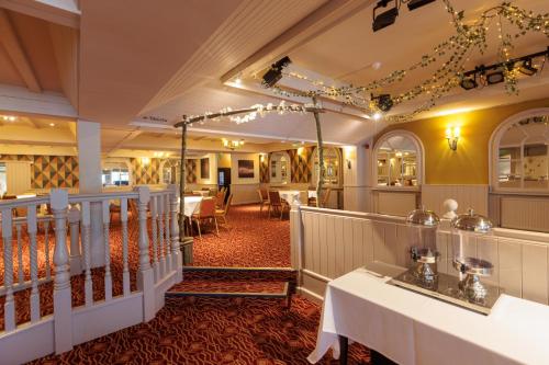 ผับ/เลาจน์, Olde House, Chesterfield by Marston's Inns in เชสเตอร์ไฟล์