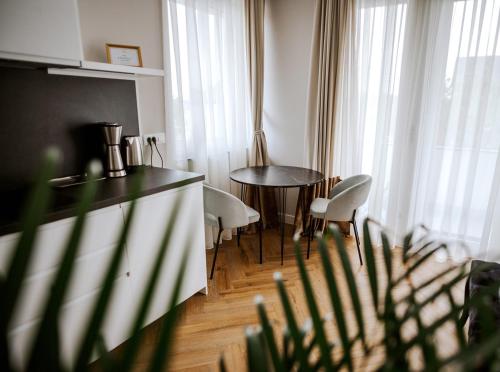 B Residence - Boutique Apartments Ljubljana - Private Parking, Ljubljana (photo 4)