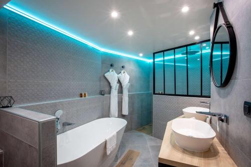 Best Western Plus Opéra Batignolles - image 2