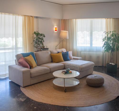 Nina's cozy apartment in Mikrolimano - Apartment - Piraeus