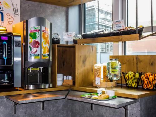 ibis budget Porte D'Orleans - image 11