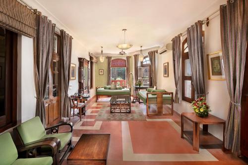 Vistas, Neemrana Fort-Palace in Alwar