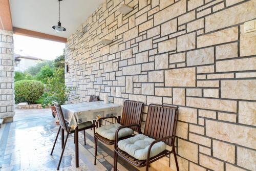 ALEKS house with apartments - image 14