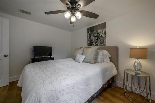 NOW AVAILABLE Renovated Seminole Heights Beauty in Tampa, USA