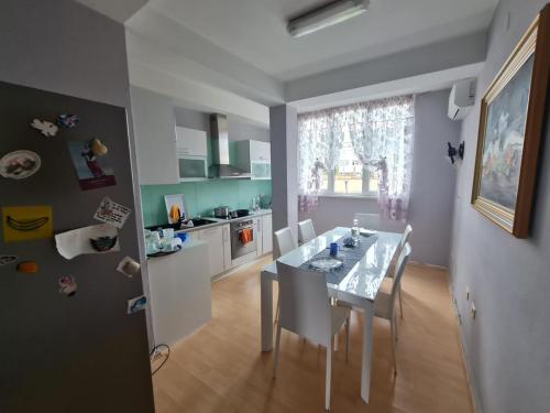 ET Apartaments, Tirana