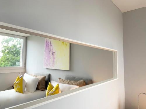Pentland House - image 14