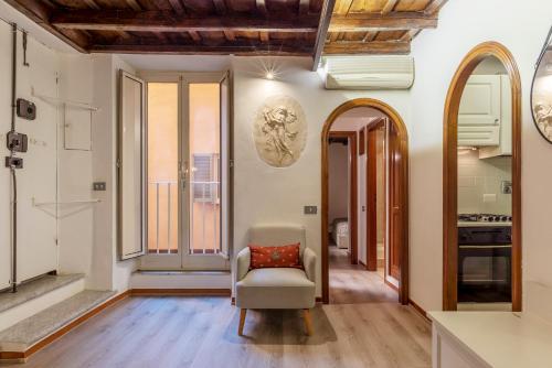 One-Bedroom Apartment image 5
