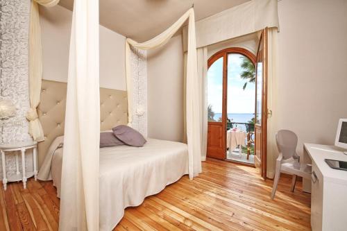 Comfort Double Room with Balcony