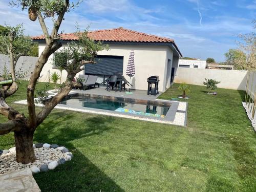 Belle villa avec piscine gîte à louer Valros