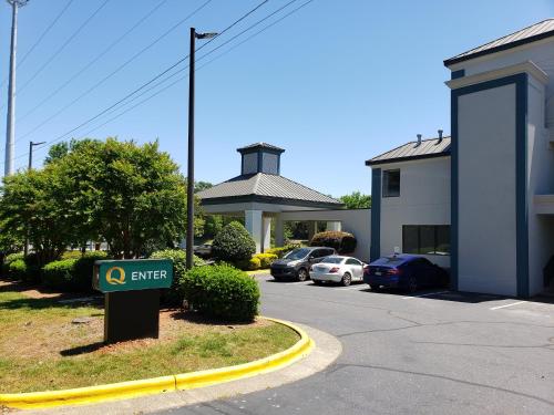 Quality Inn Clemmons I-40 - image 24