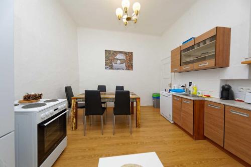 Peter's Tower Apartments - image 6