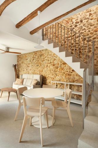 Létesítmények, Casa Cresolera in Vilallonga