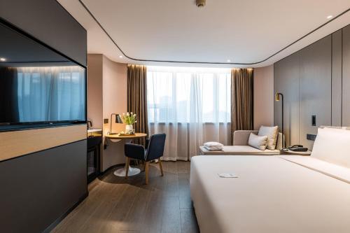 1 queen bed