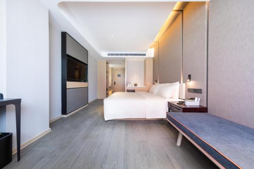 Atour Hotel Wuhan Chuhehanjie Xiu Theater – Wuhan, OH
