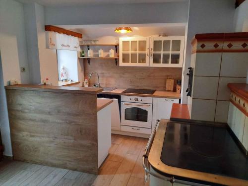 virtuve, Holiday home in Semic Kranjska Krain 42896 in Štrekljevec