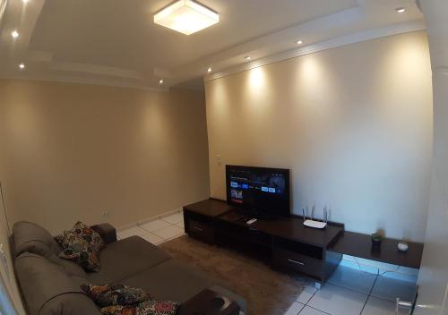 Skupni salon/TV območje, Casa incrível com 2 quartos e estacionamento incluso (Casa incrivel com 2 quartos e estacionamento incluso) in Zona 15