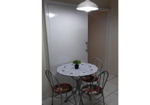 Oprema, Casa incrível com 2 quartos e estacionamento incluso (Casa incrivel com 2 quartos e estacionamento incluso) in Zona 15