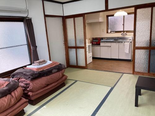 Japanese-Style Family Room