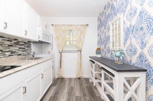 Sofi Beach Apartments