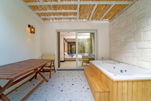 阳台/露台, 卡贝尔阳光酒店 (Hotel Karbel Sun) in 费特希耶