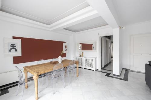 Deco Marble Apt with Acropolis view, Atény (fotografie 8)