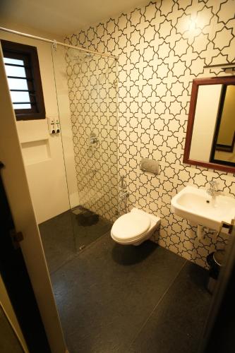 Bathroom, THE SUNSET BAY in Fort Kochi