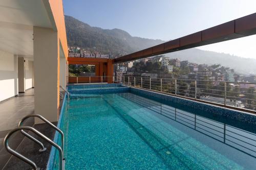 Swimming pool, Gorkha Garden Hotel in Gorkha