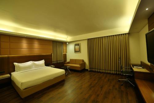 Premium Room with Jacuzzi ( Locals and Unmarried Couples are not allowed) image 10