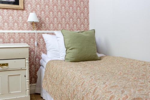 Rosenhill Bed & Breakfast - image 14