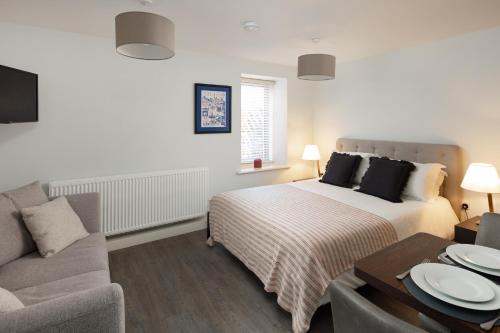 The Falcon Tap Boutique Inn Hotel de charme Royal York Hotel