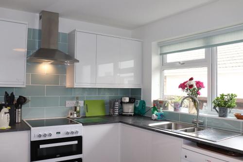 Hotellet från utsidan, Willow-Oak in Nettlestone and Seaview