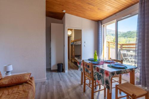 Seadmed, Terrasse des Lupins in Embrun