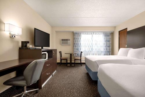 Days Inn by Wyndham Fort Collins