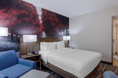 Clarion Pointe Charlottesville Clarion Pointe Charlottesville