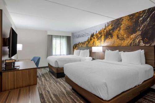 Clarion Pointe Charlottesville Clarion Pointe Charlottesville