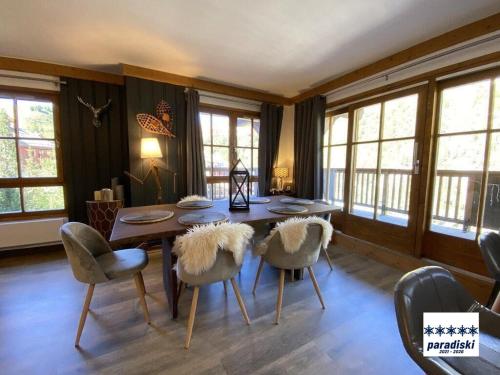 Stylish ski-in ski-out 3 bed apartment, Arc 1950 Les Arcs 1950