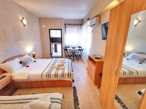 Del Sol Studios - Apartment - Eforie Nord