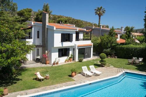 Sandals Pool Villa - Saronida Beach