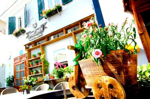 Entrance, Zur Steirerstub'n in Lend