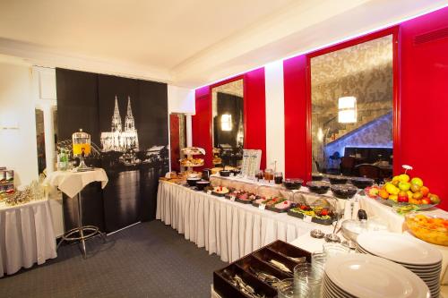 Centro Hotel Royal - image 3