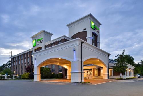 Holiday Inn Express Winston-Salem Downtown West By IHG - 숙소 외관