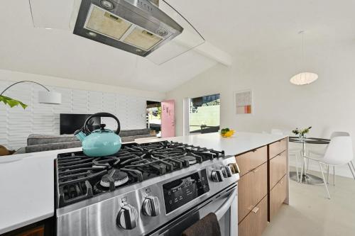 Two-Bedroom House image 10