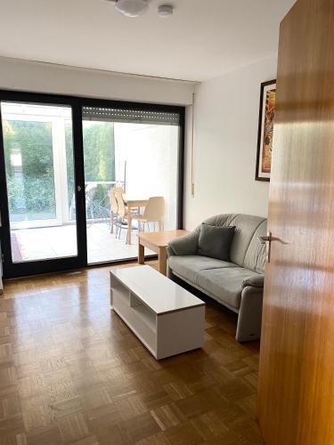 nJoy! Monteurhaus in Altbach mit Garten & Balkon in Altbach