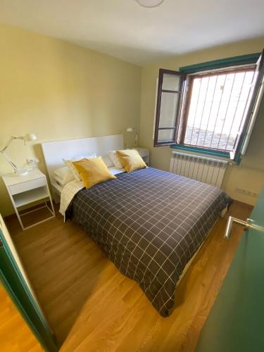 CAL TÒFONES, Baixos 2. Allotjament turístic a Borredà (CAL TOFONES, Baixos 2. Allotjament turistic a Borreda) in Borreda