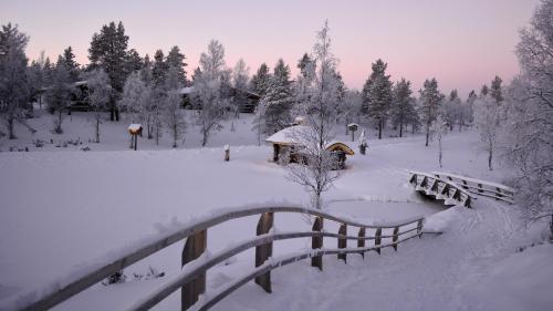 Kakslauttanen Arctic Resort - Igloos and Chalets - Hotel - Saariselkä