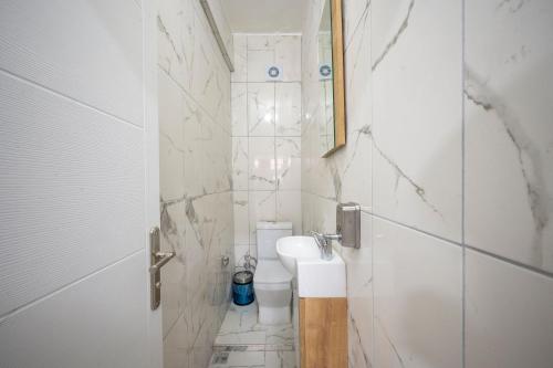 XALİLA HOSTEL & CAFE LADİES ROOM – Istanbul, 