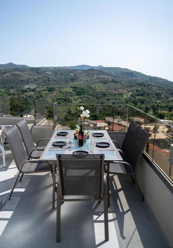 Casa Teo, By Hellocrete Casa Teo, By Hellocrete